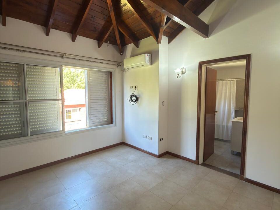 WhatsApp Image 2026-03-03 at 11.02.24